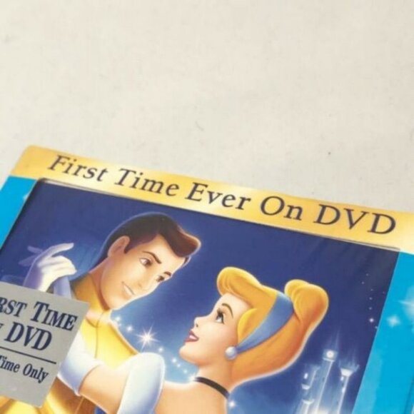 Walt Disney's 'Cinderella 2 Disc Special Edition Sealed New FIRST TIME EVER DVD - Picture 9 of 12